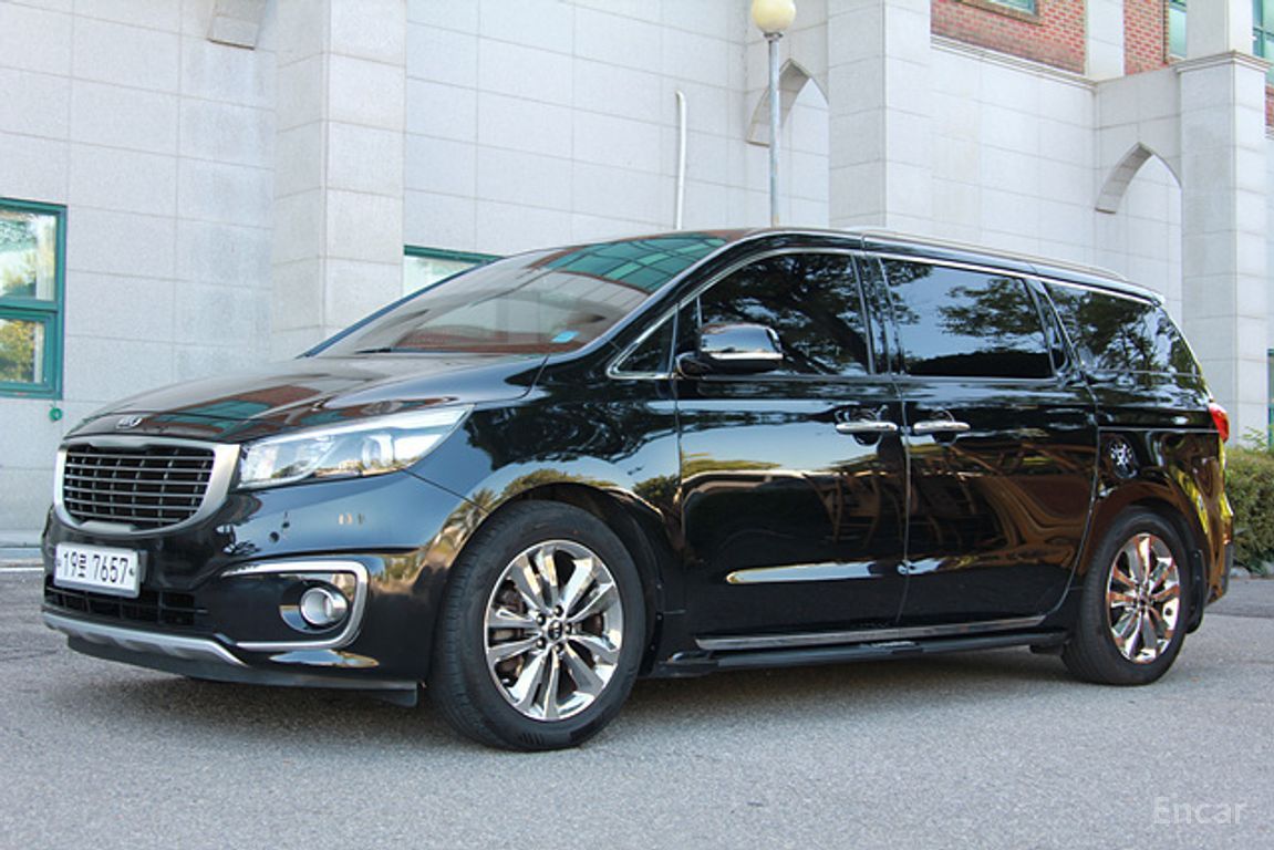 Kia Carnival