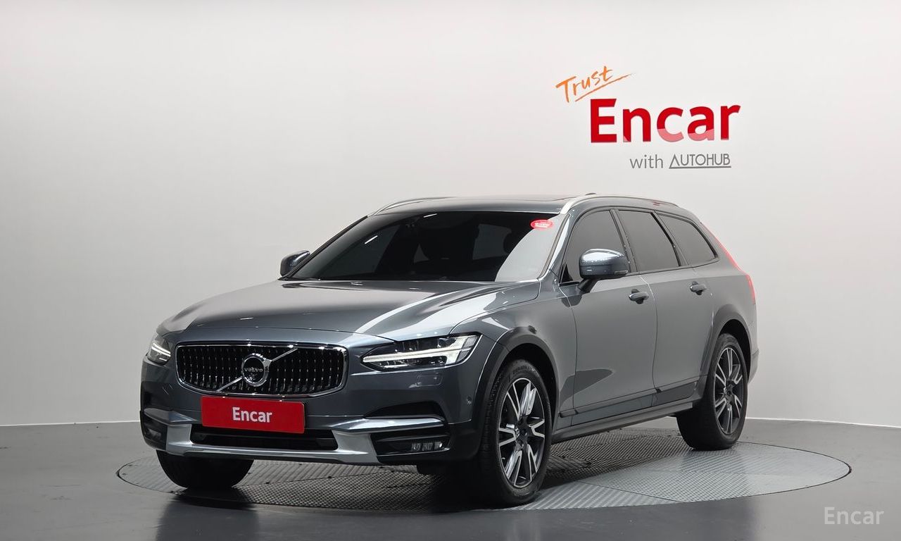 Volvo V90