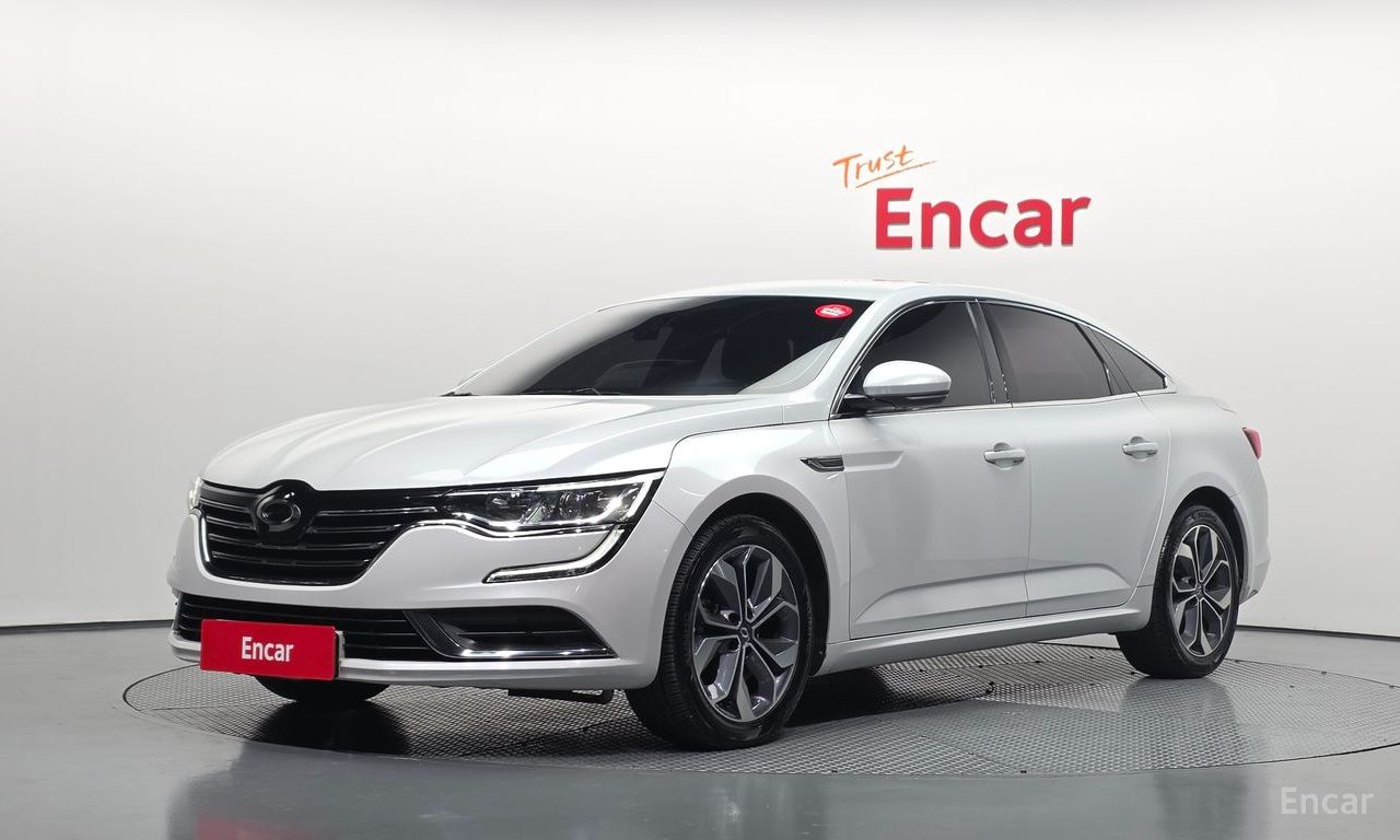 Renault SM6