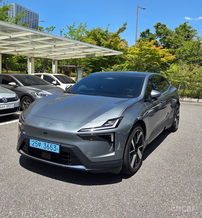 Polestar 4