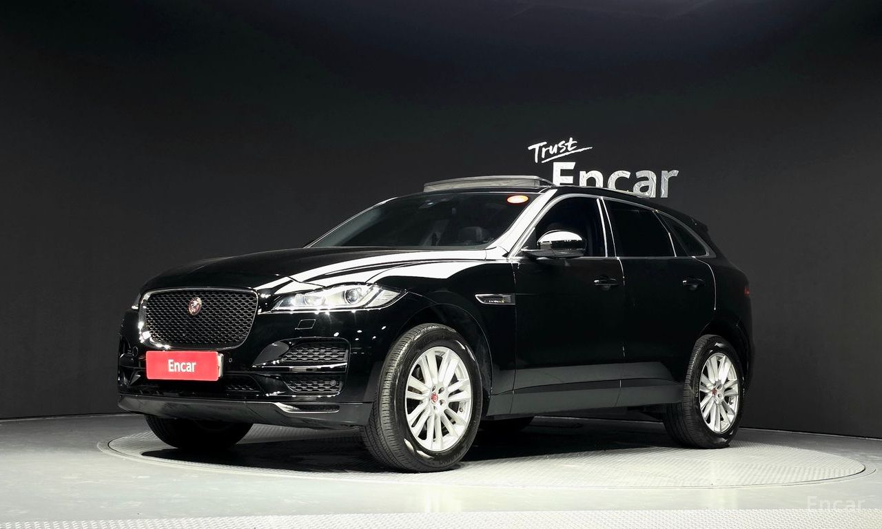 Jaguar F-Pace