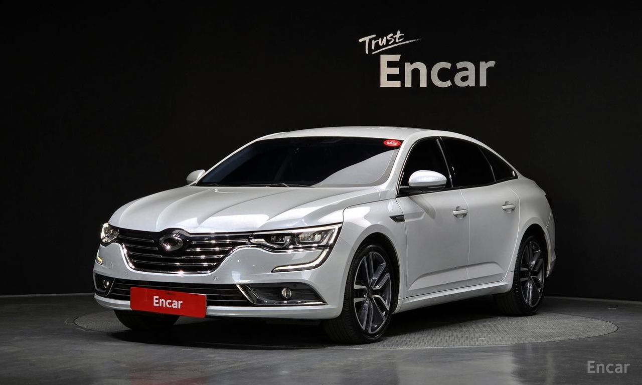 Renault SM6