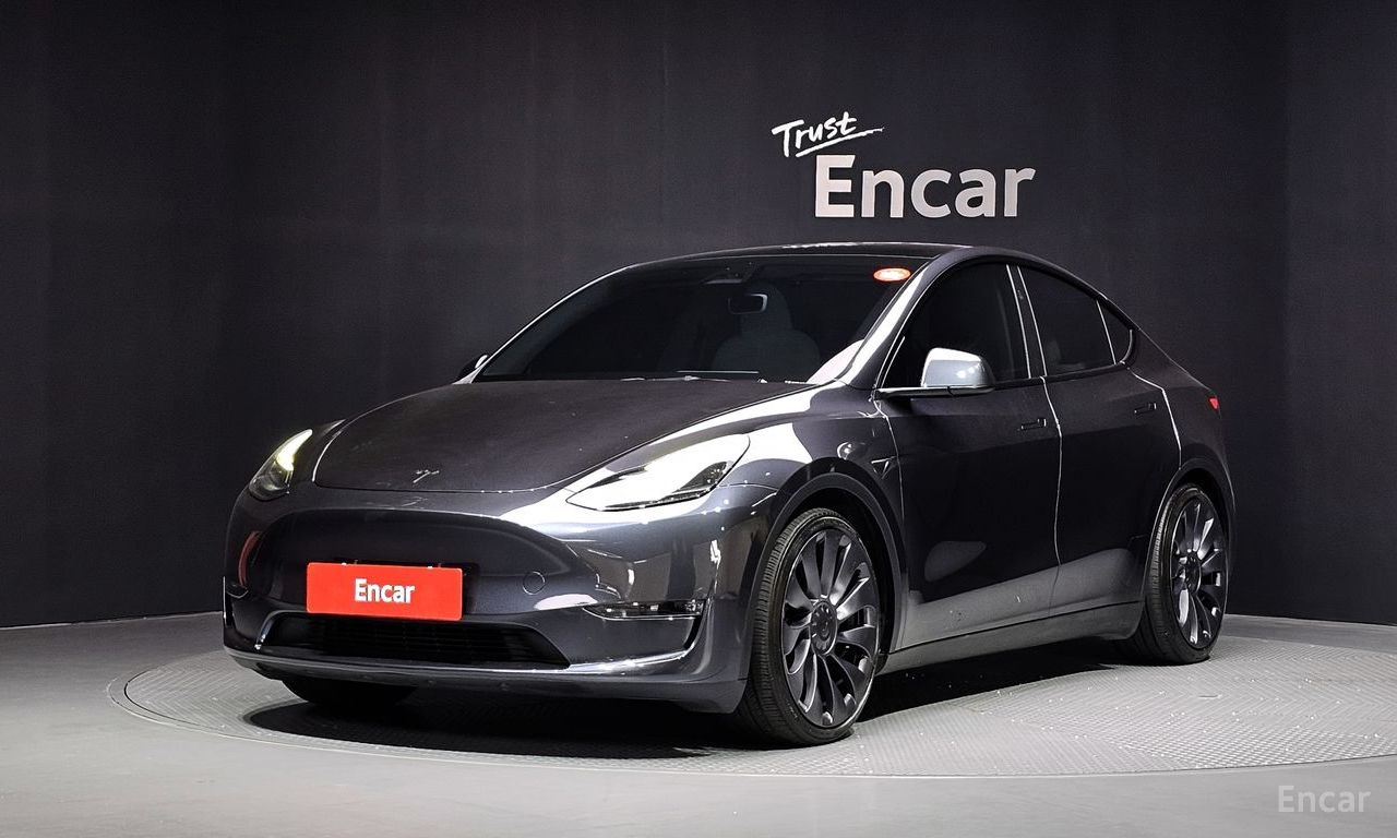 Tesla Model Y