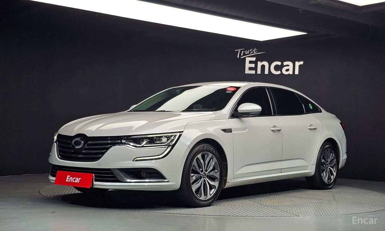 Renault SM6