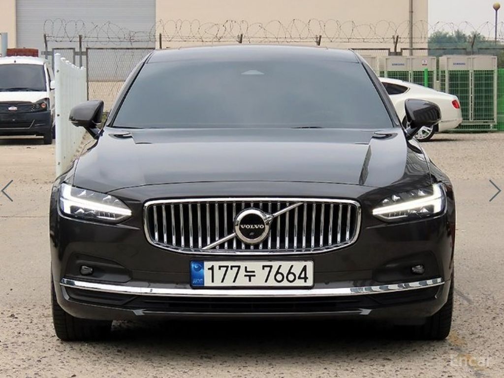 Volvo S90