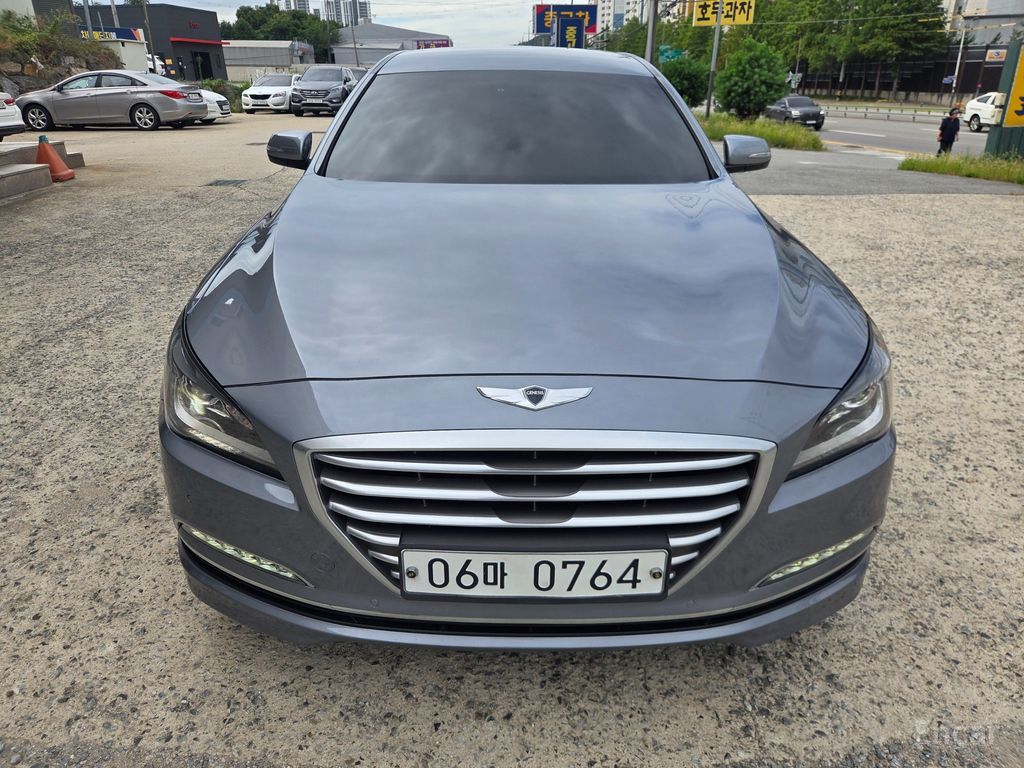 Hyundai Genesis