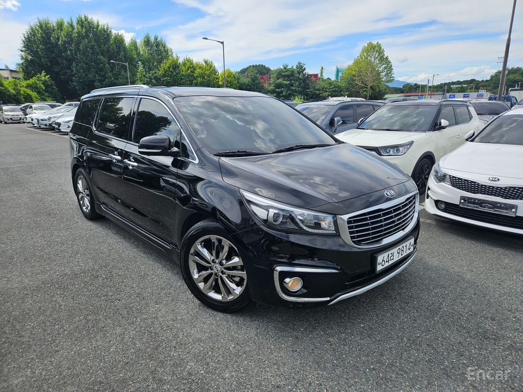 Kia Carnival