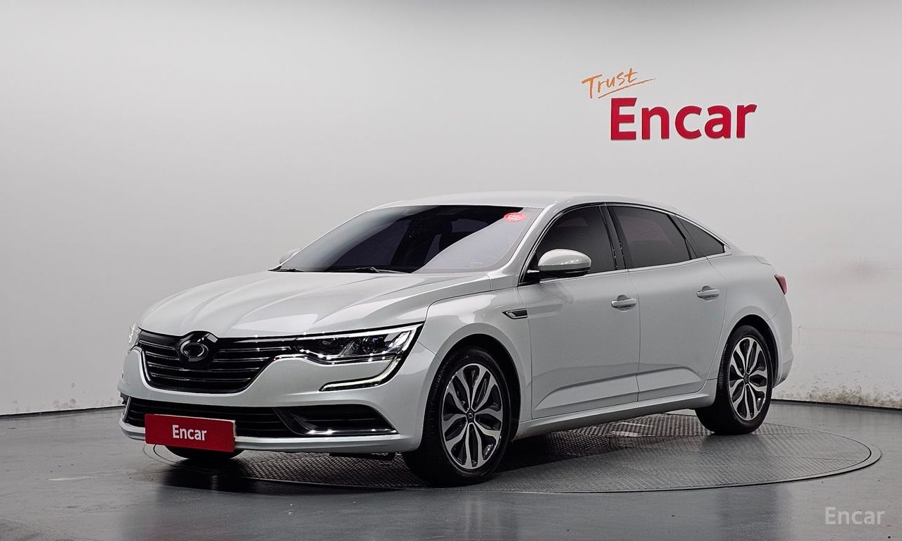 Renault SM6