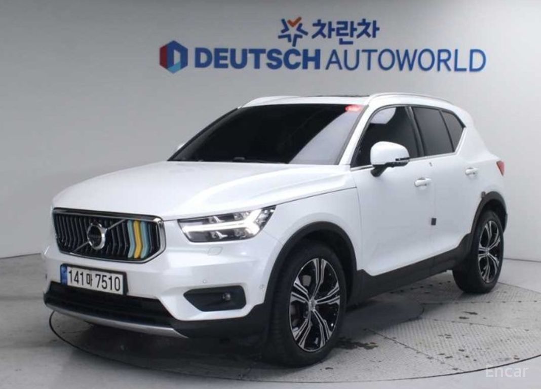 Volvo XC40
