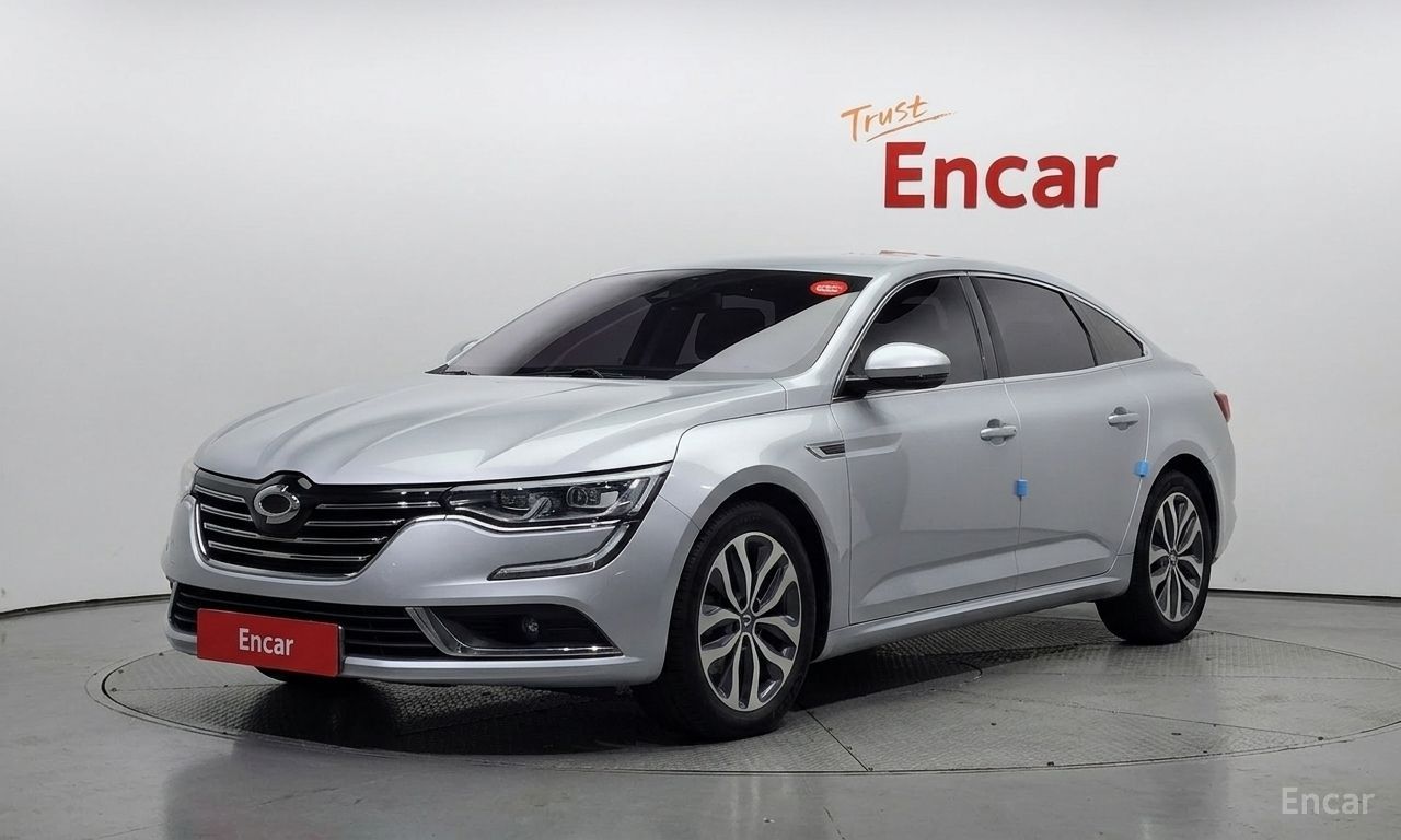 Renault SM6
