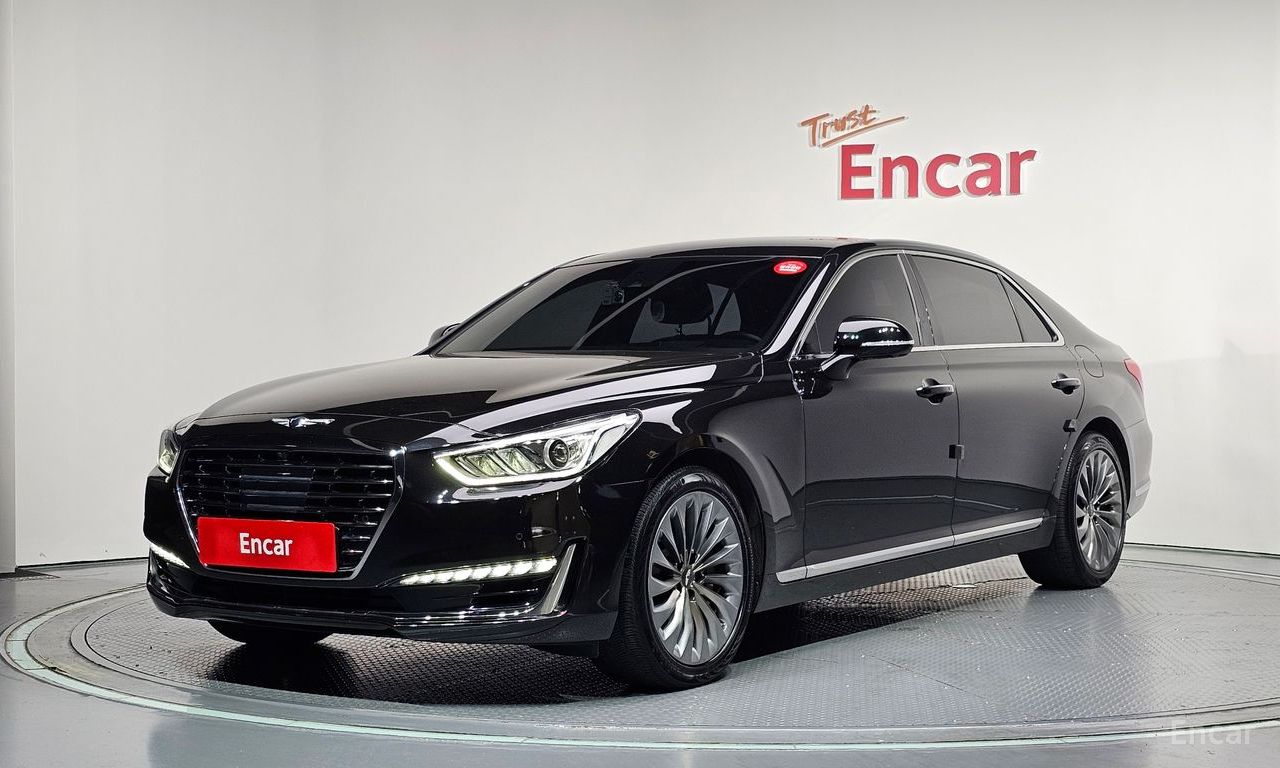 Genesis EQ900