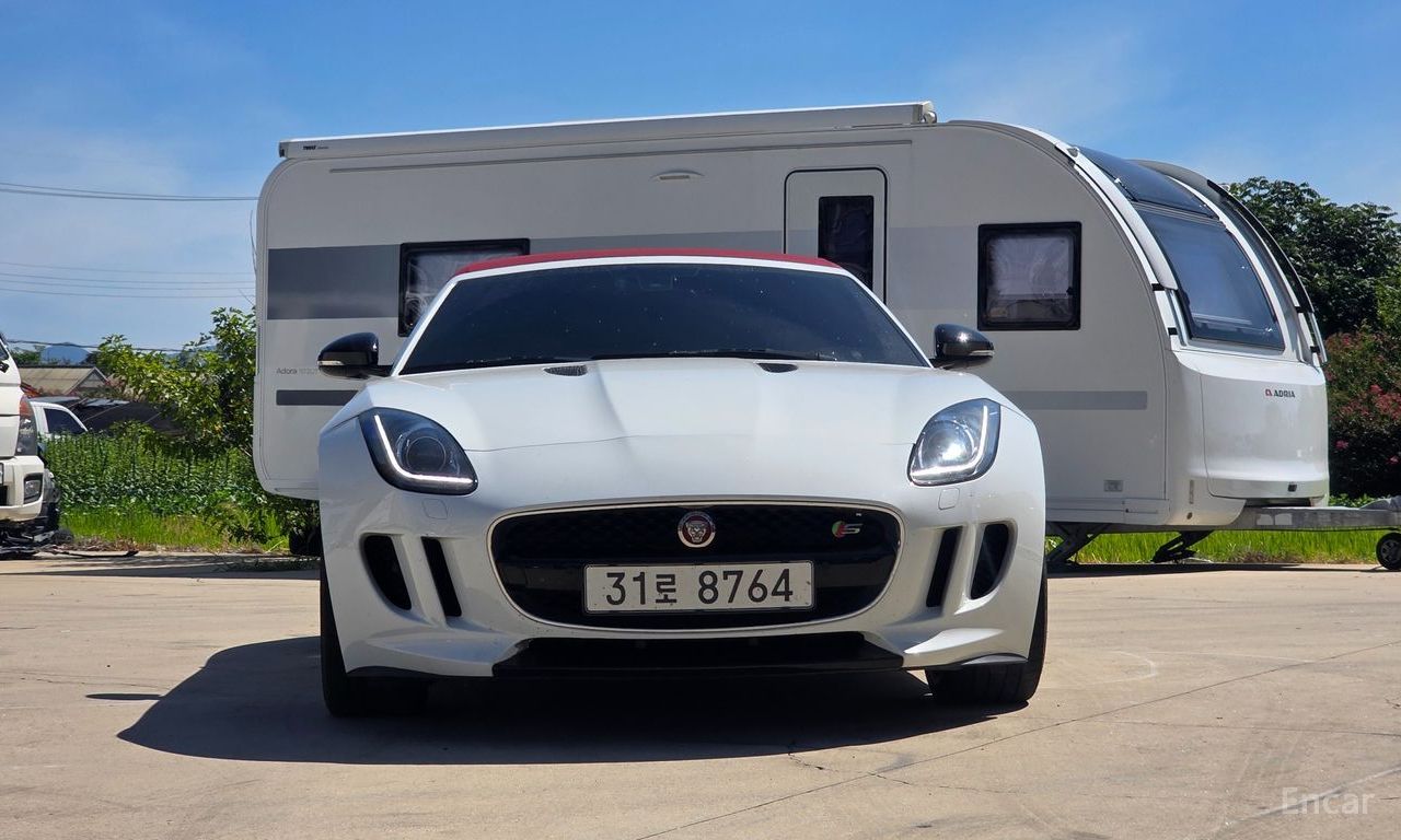 Jaguar F-Type