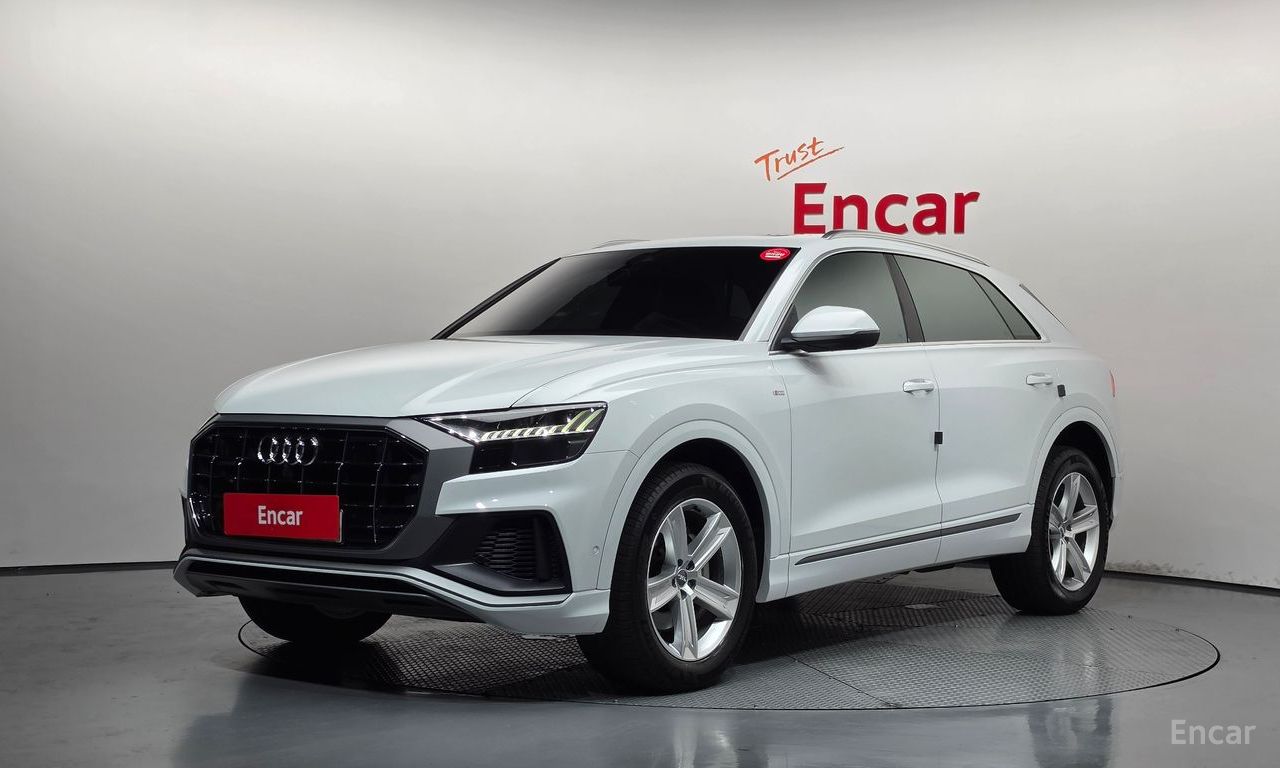 Audi Q8