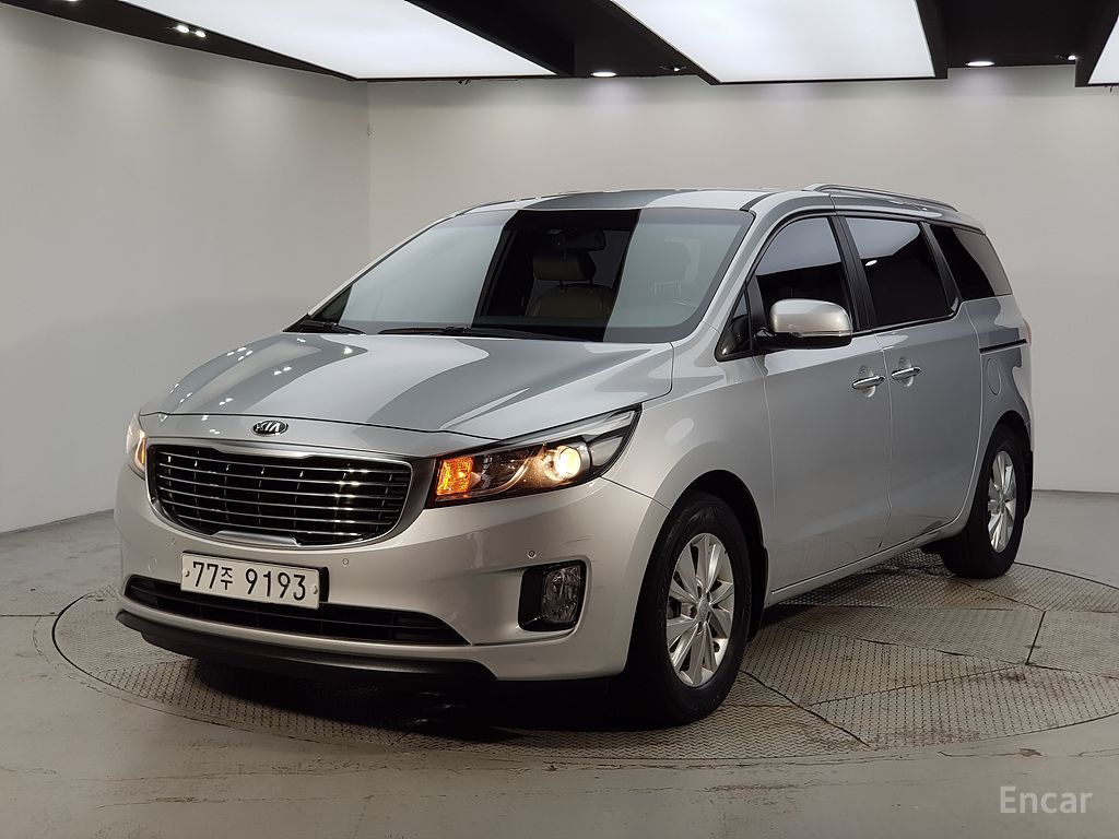 Kia Carnival
