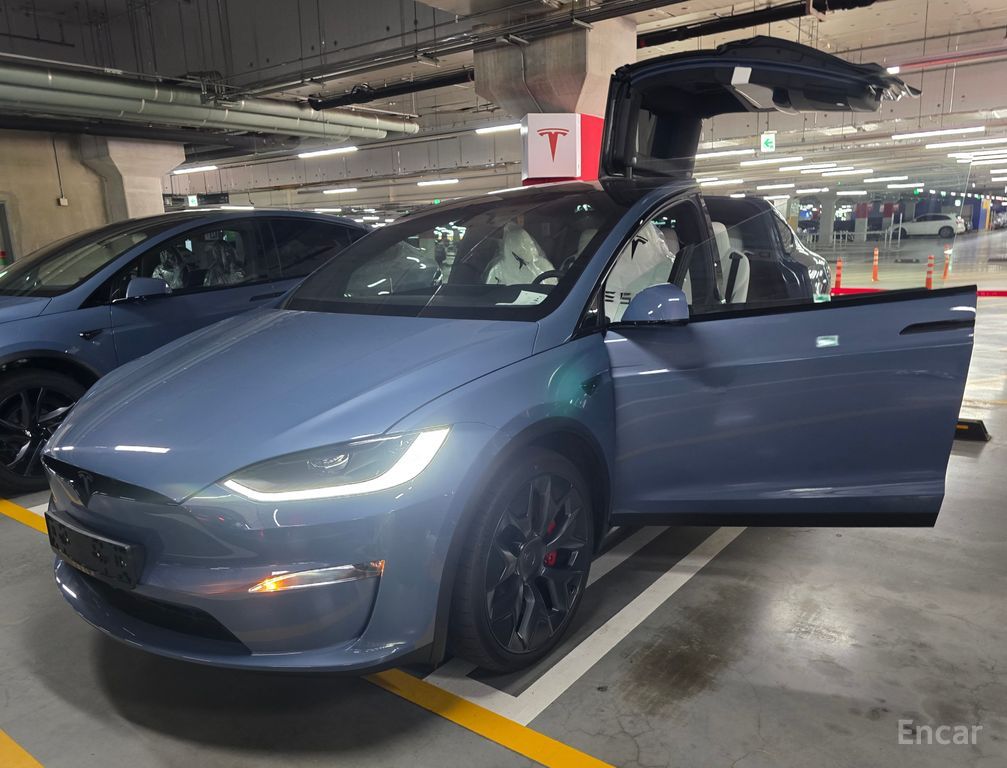 Tesla Model X