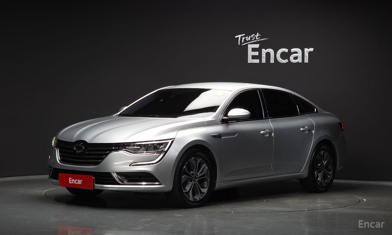 Renault SM6