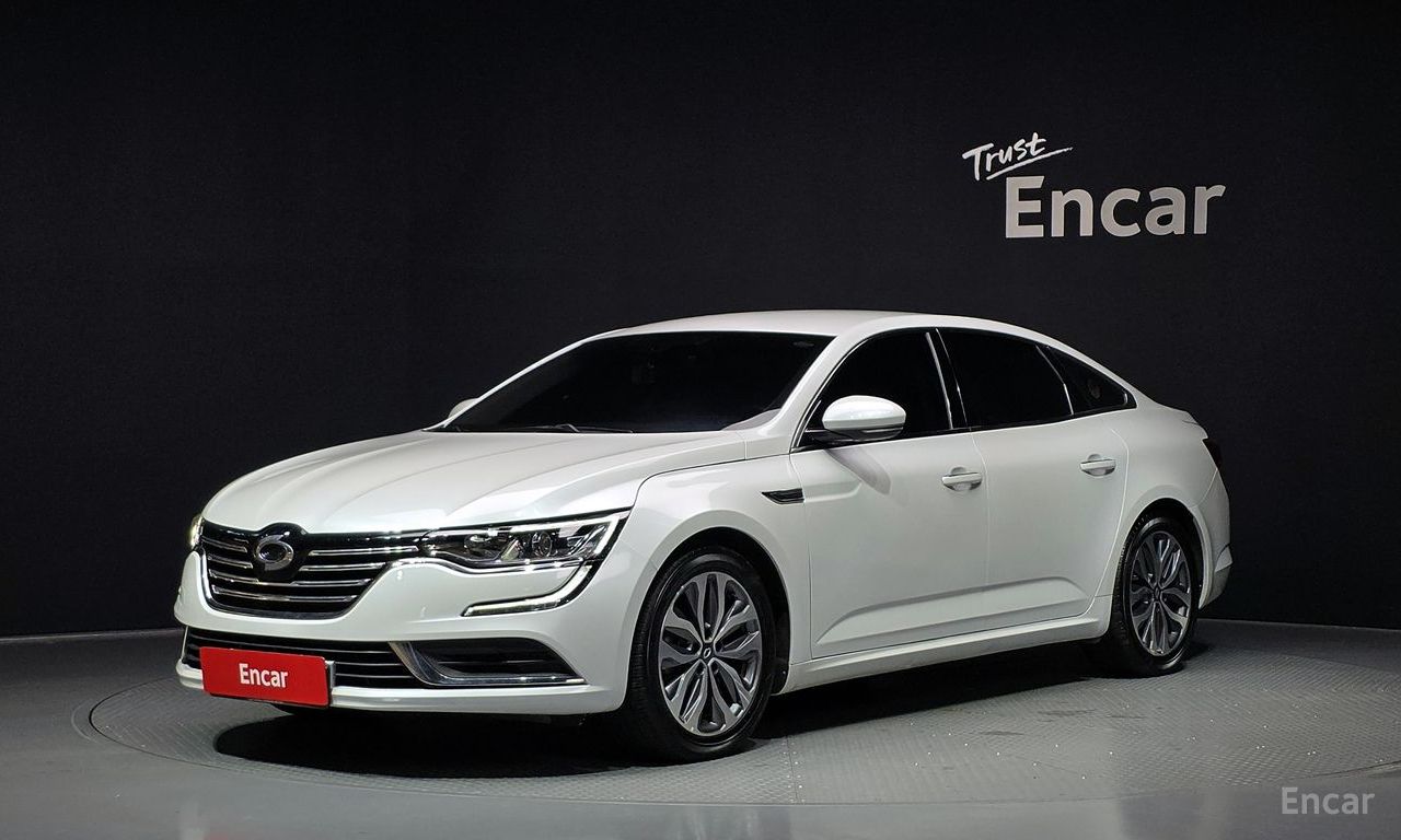 Renault SM6