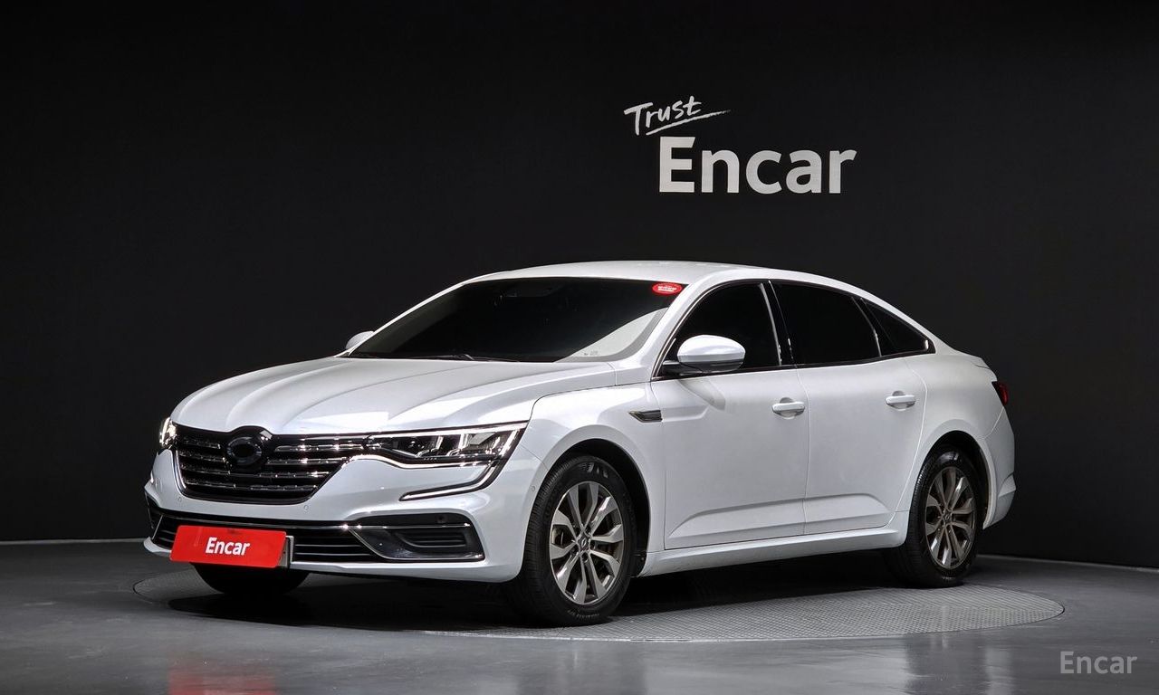 Renault SM6