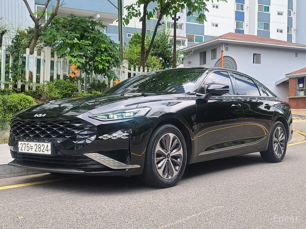 Kia K8