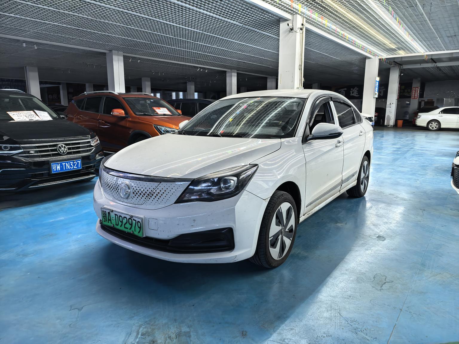 Автомобиль #1242410