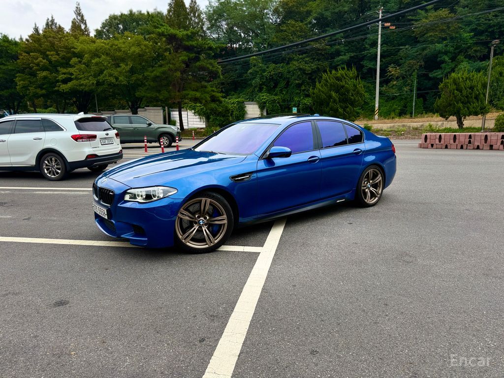 BMW M5