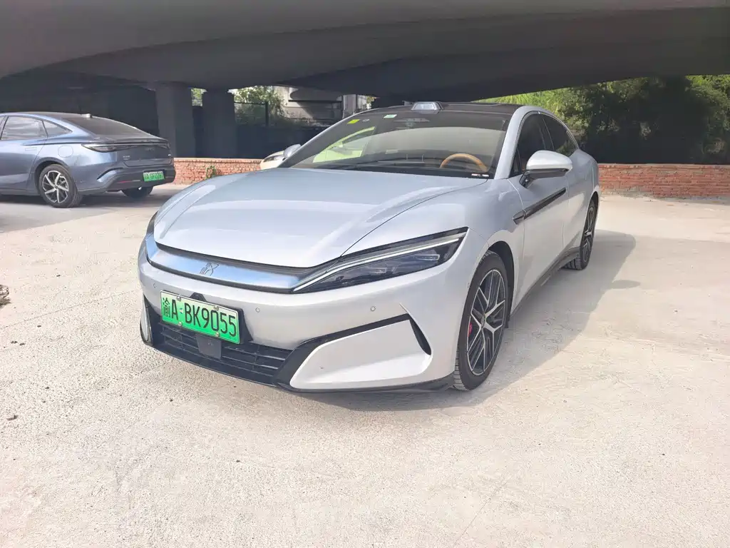BYD Han L