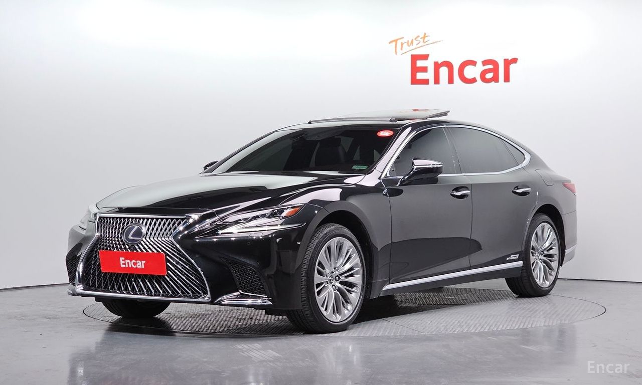 Lexus LS