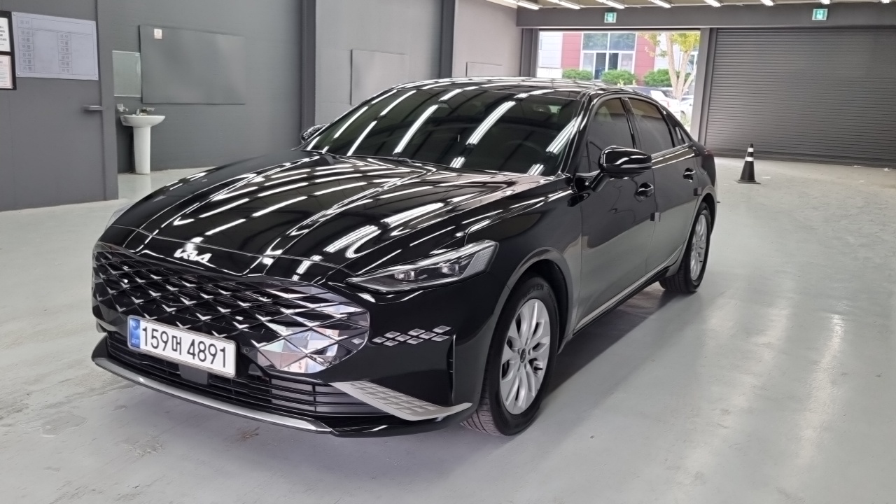 Kia K8