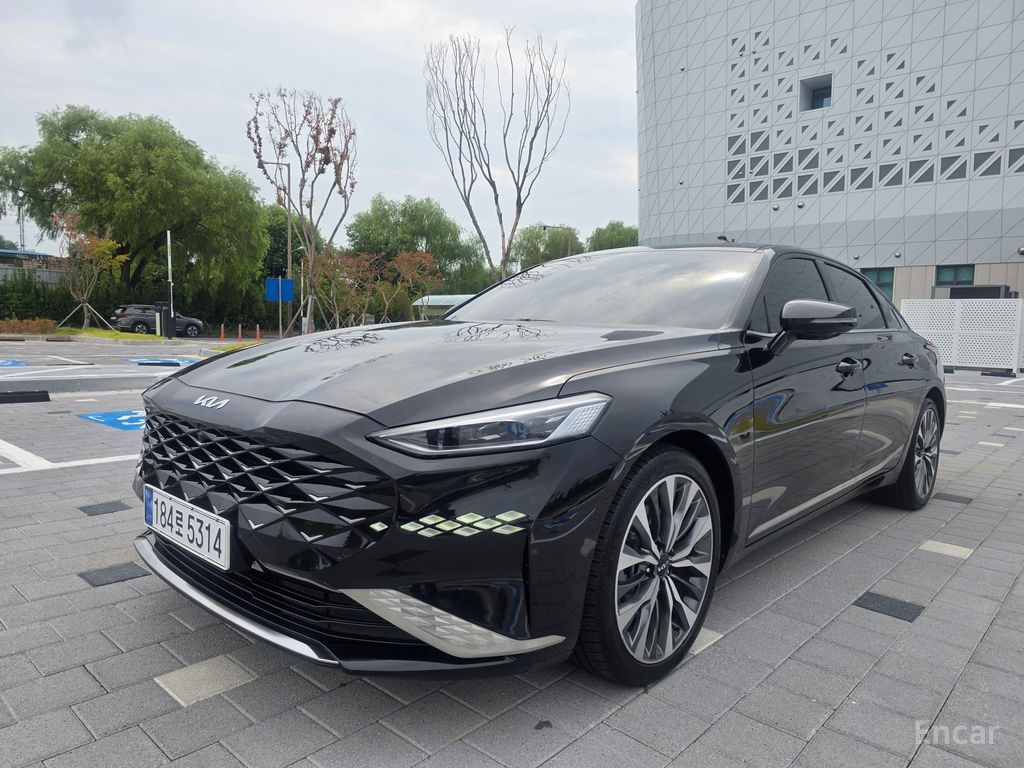 Kia K8