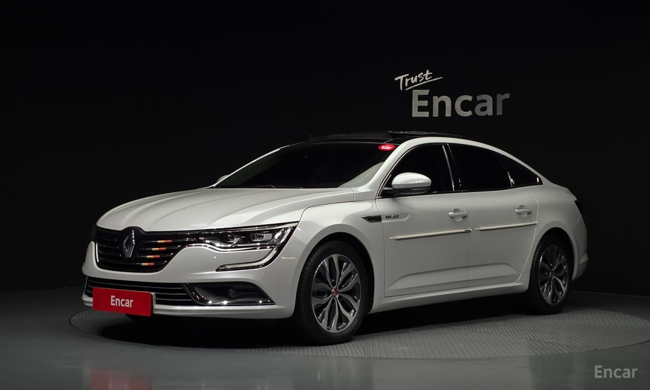 Renault SM6