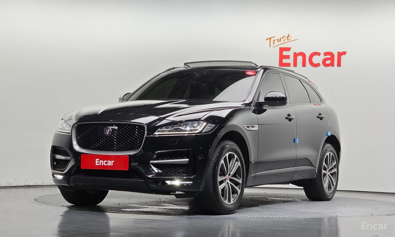 Jaguar F-Pace