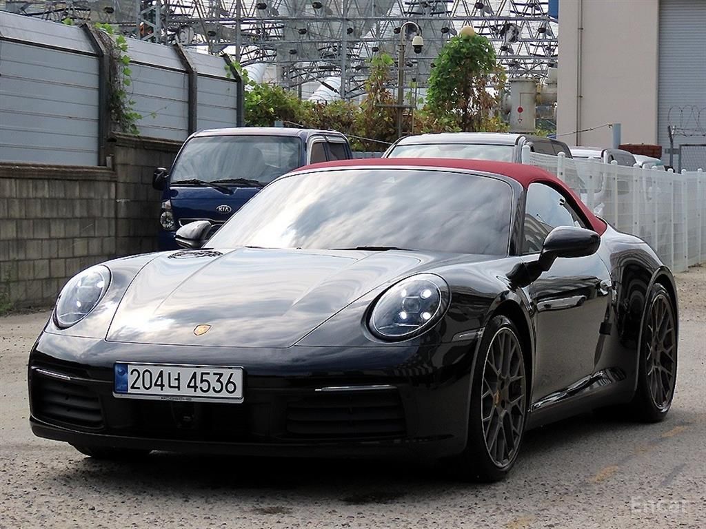 Porsche 911