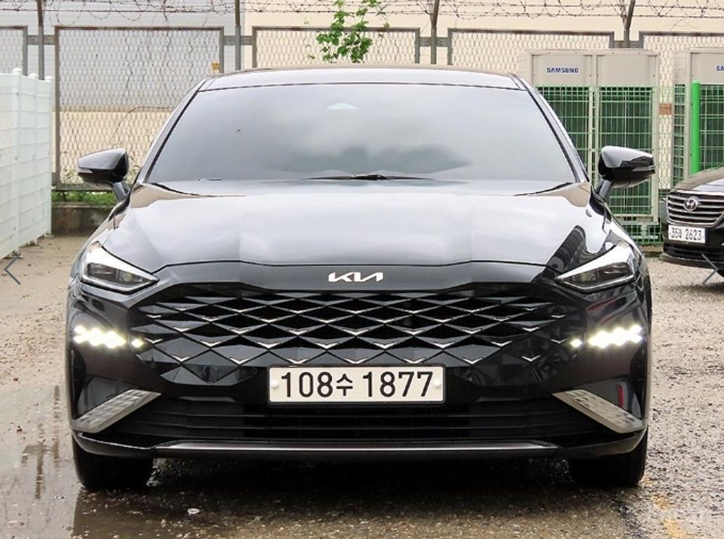Kia K8