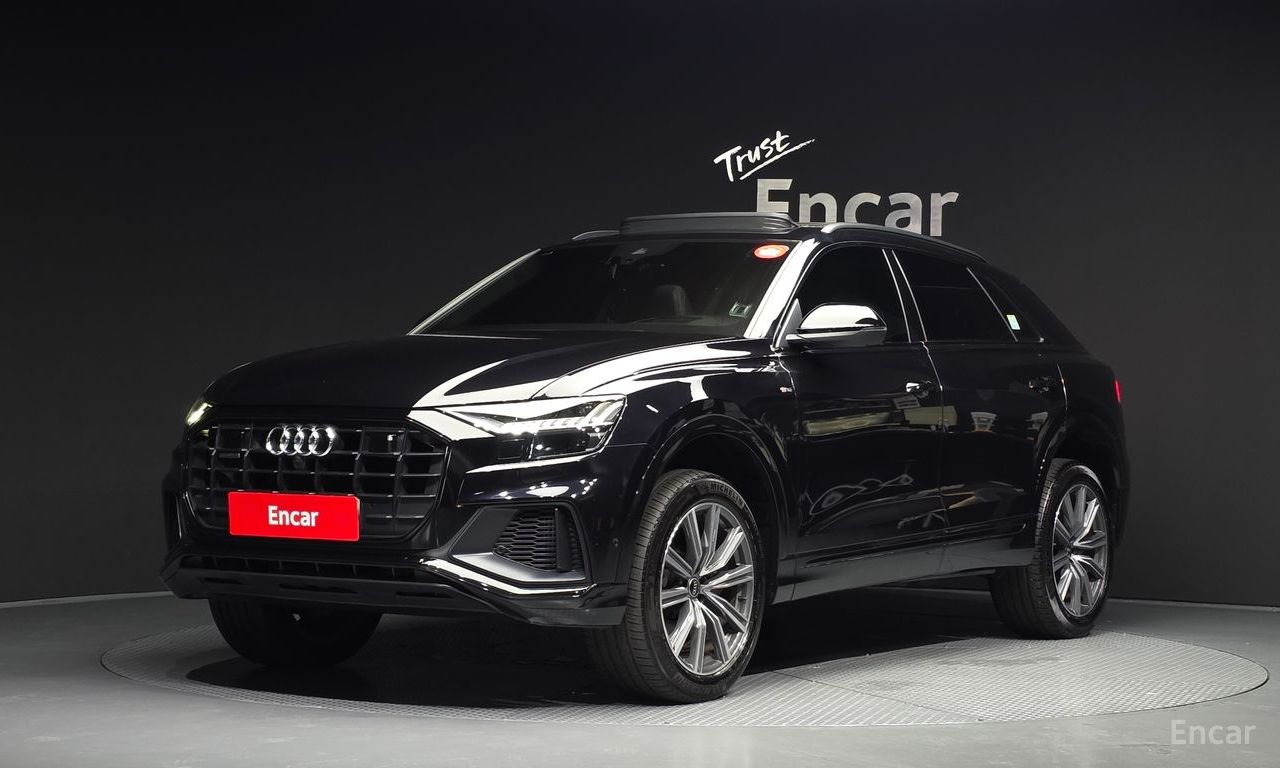 Audi Q8