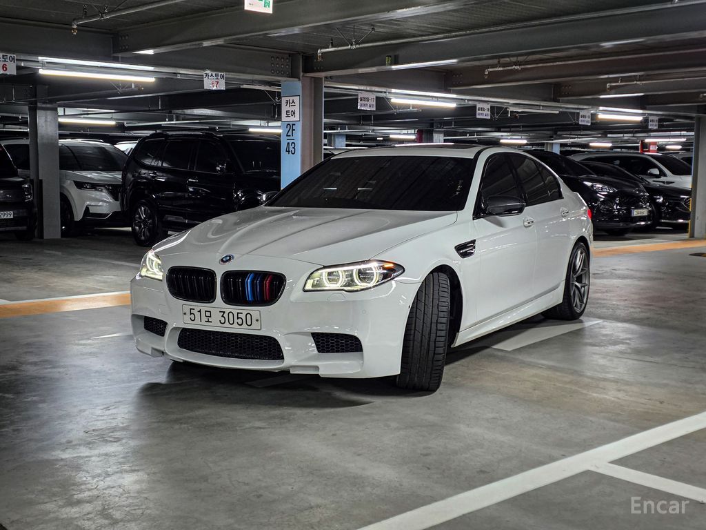 BMW M5