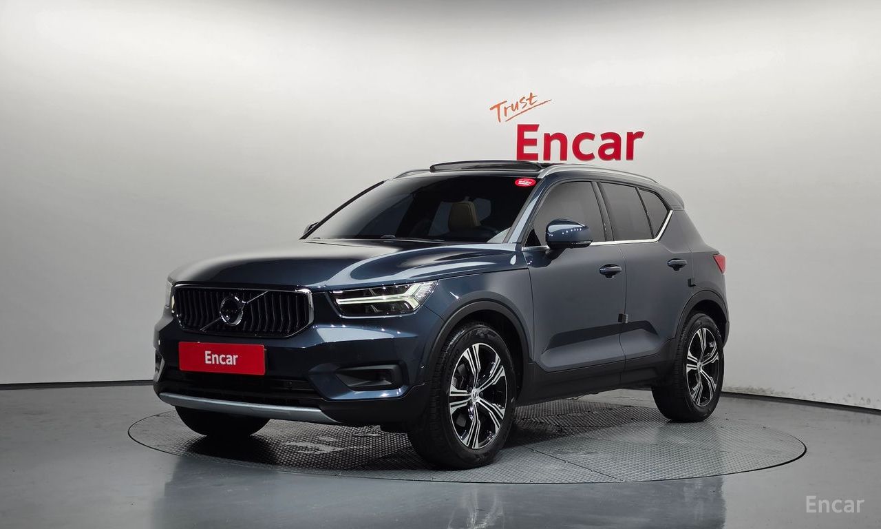 Volvo XC40