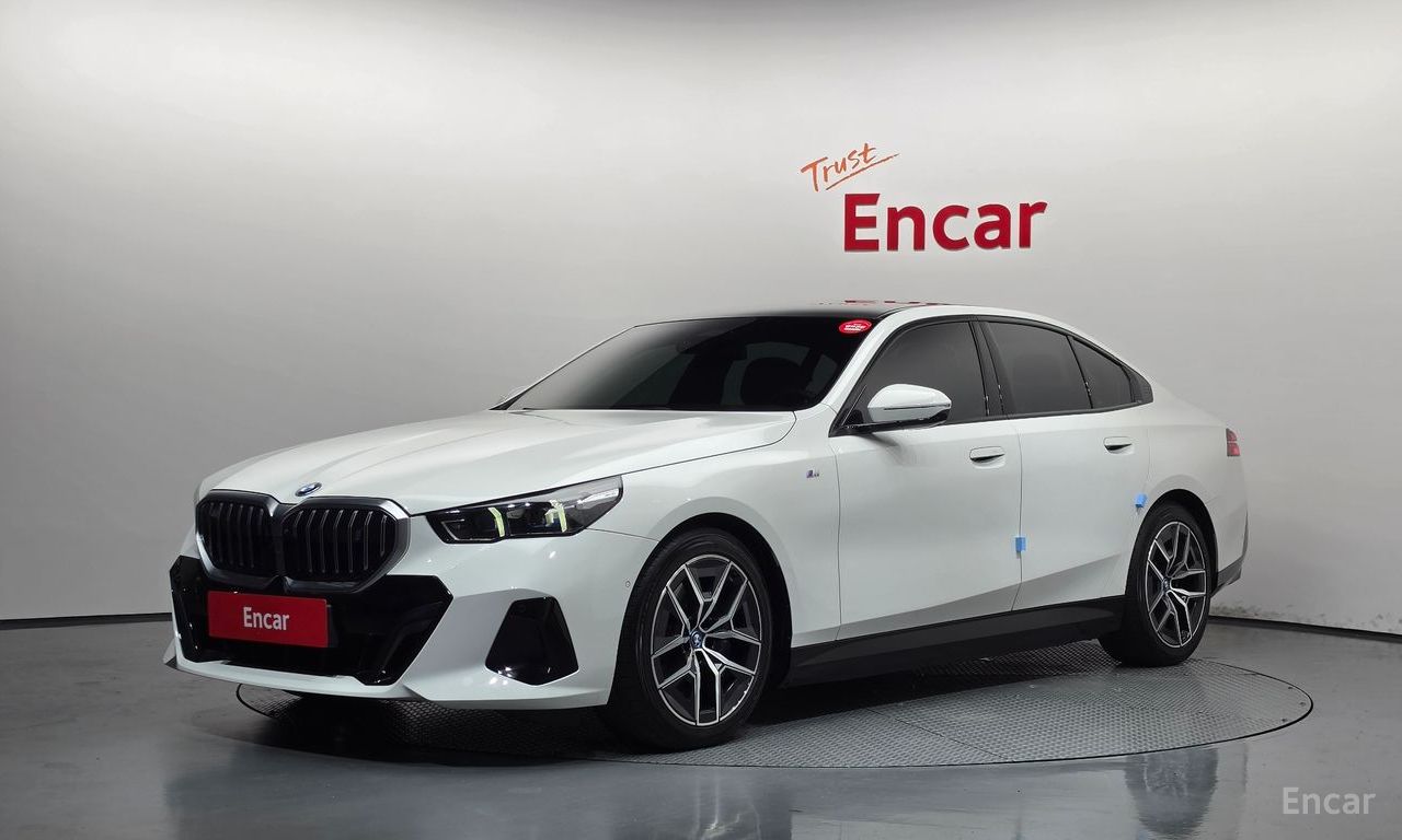 BMW i5