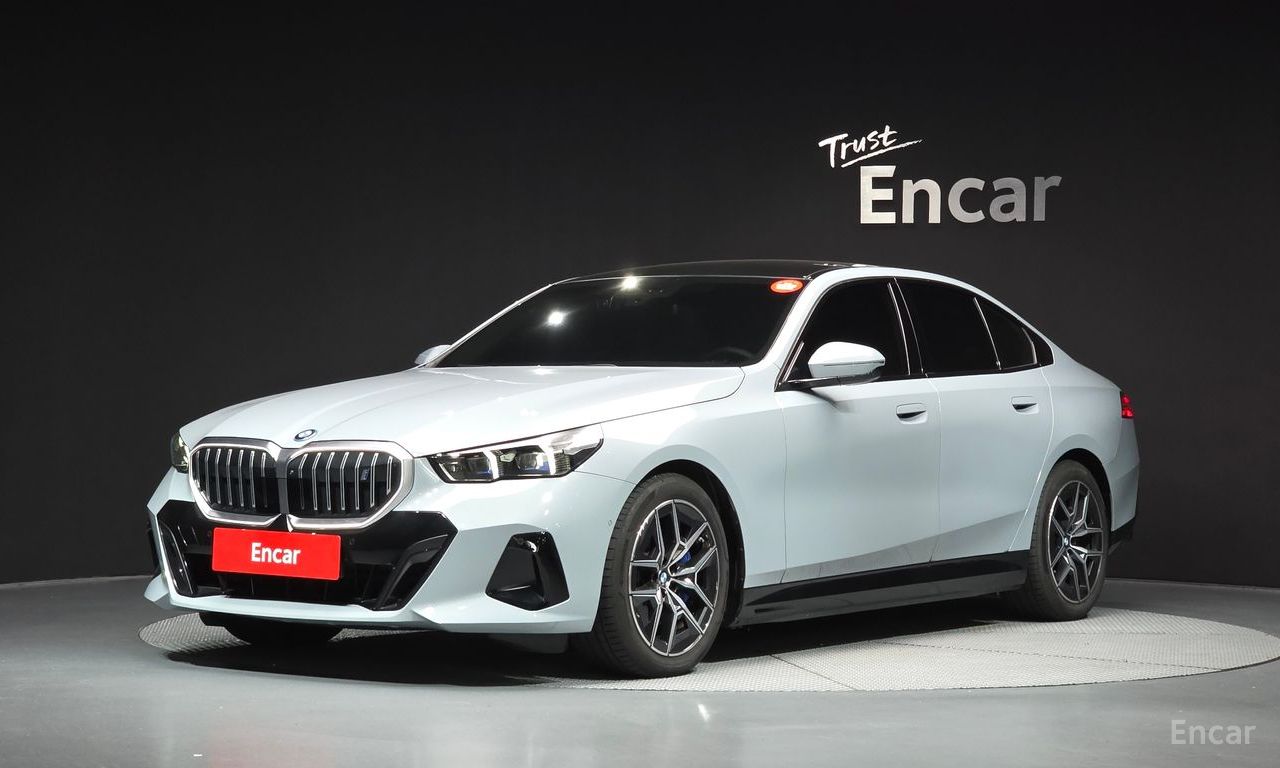 BMW i5