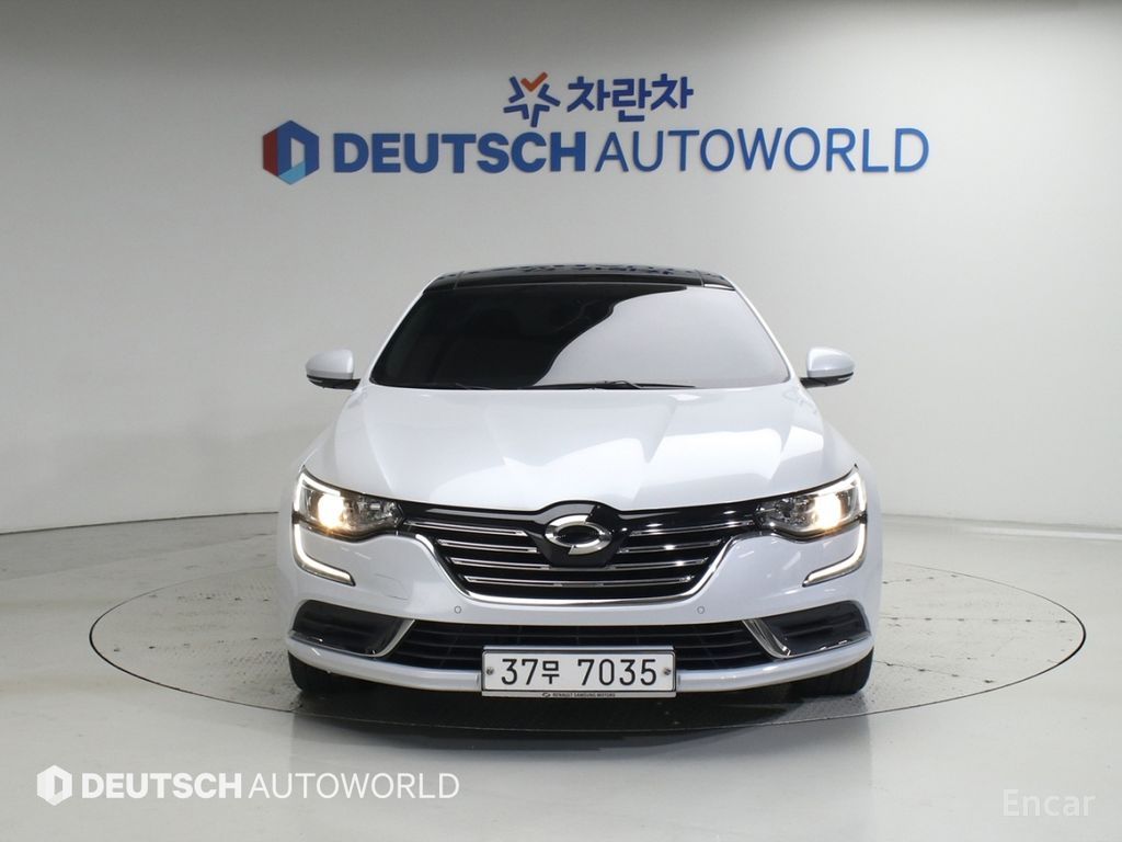 Renault SM6