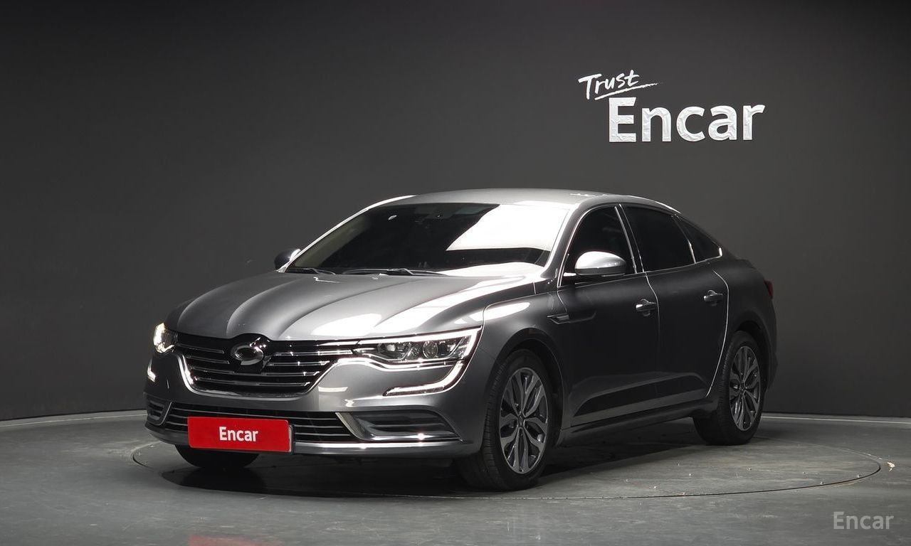 Renault SM6