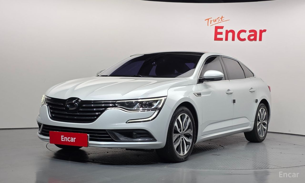 Renault SM6