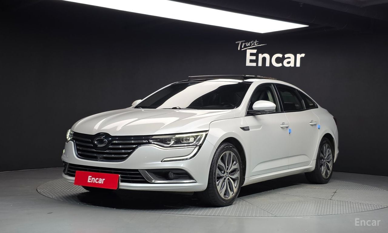 Renault SM6