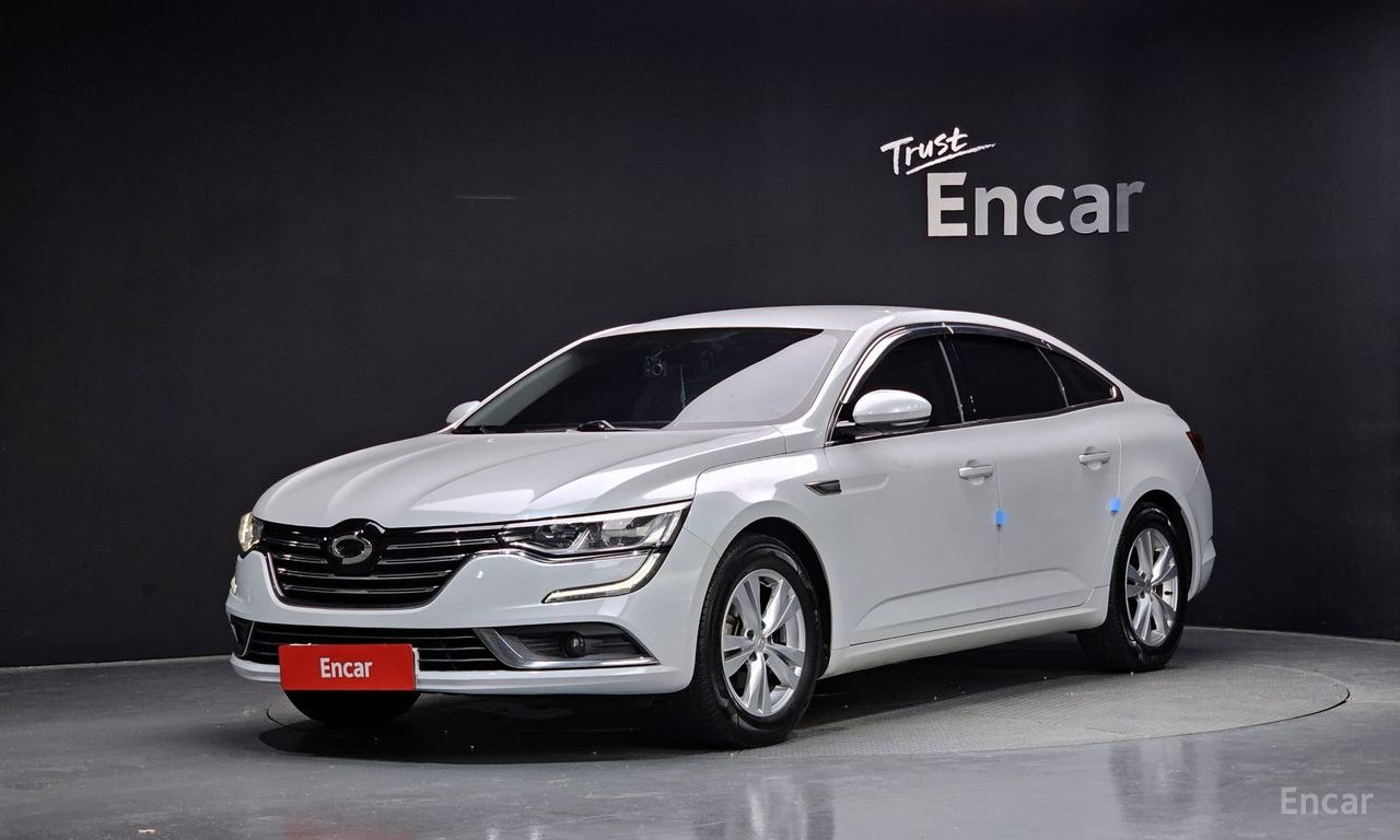 Renault SM6