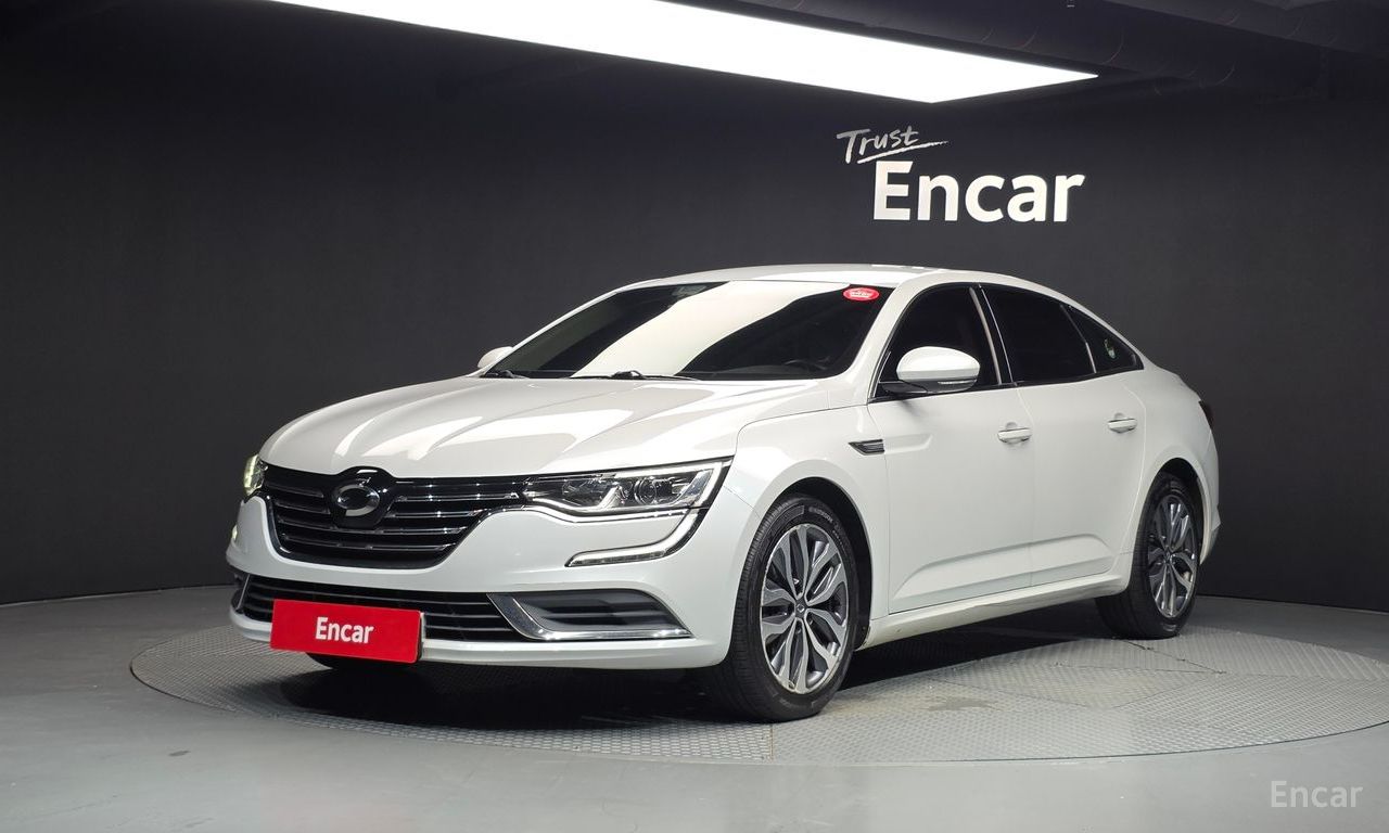 Renault SM6