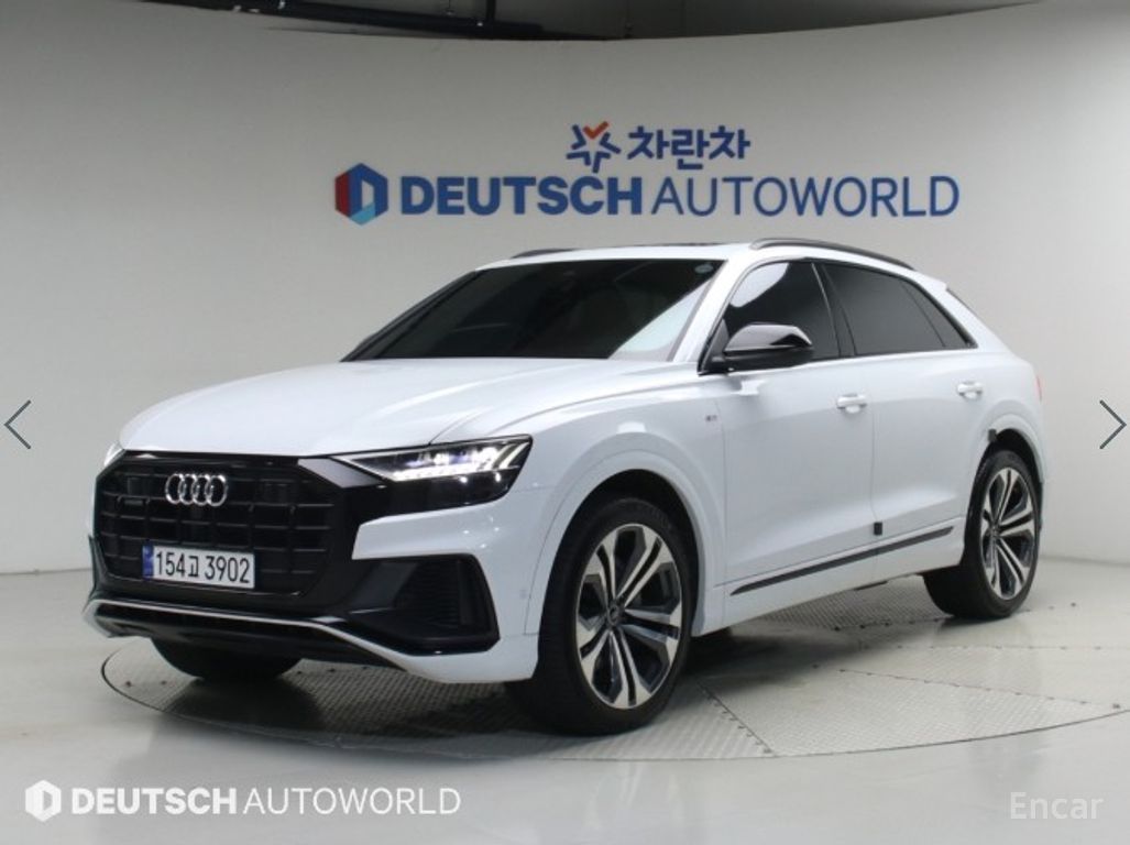 Audi Q8