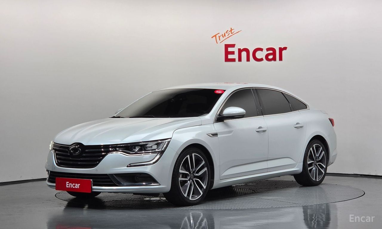Renault SM6