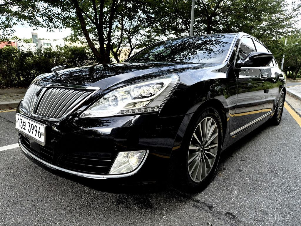 Hyundai Equus