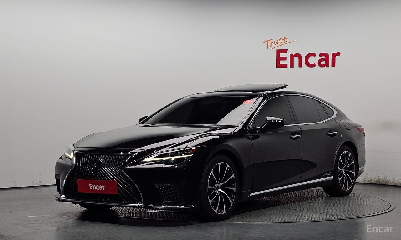 Lexus LS