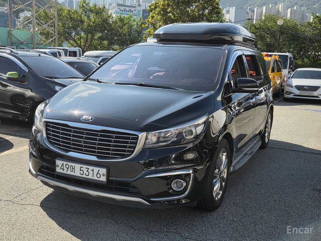 Kia Carnival