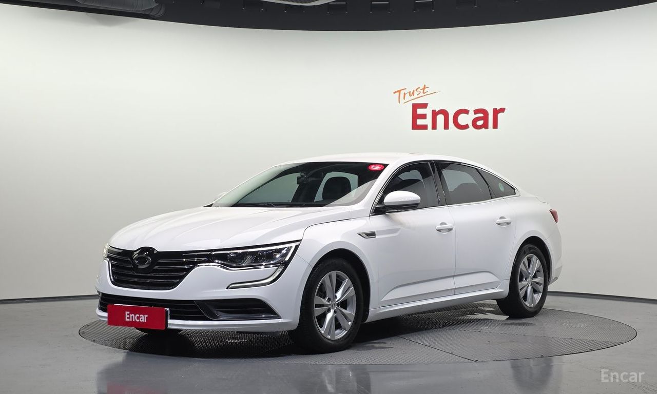 Renault SM6